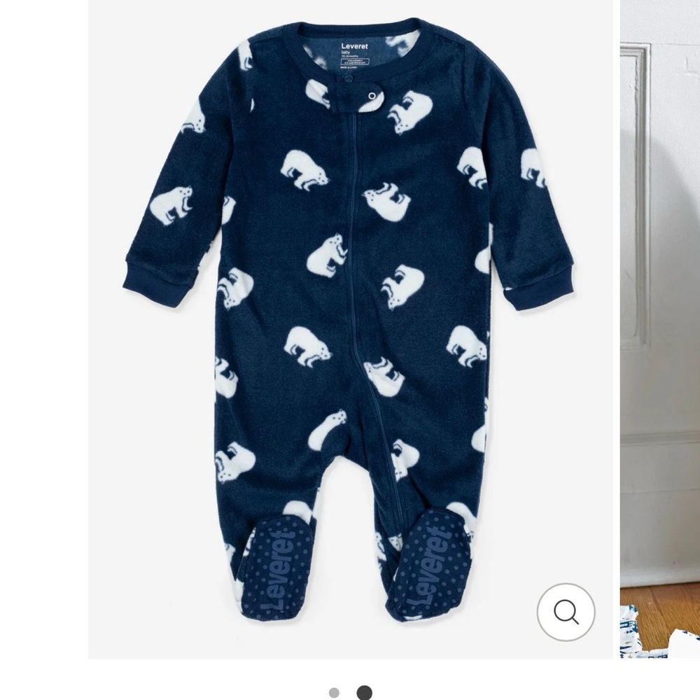 Leveret Navy Blue Kids One Piece Footie fleece. Brand new in packaging!